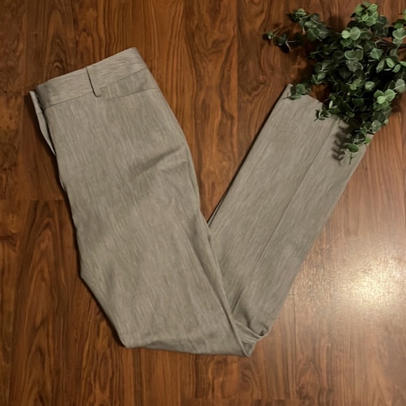 Express Columnist Grey Ankle Pants - Picture 2 of 10